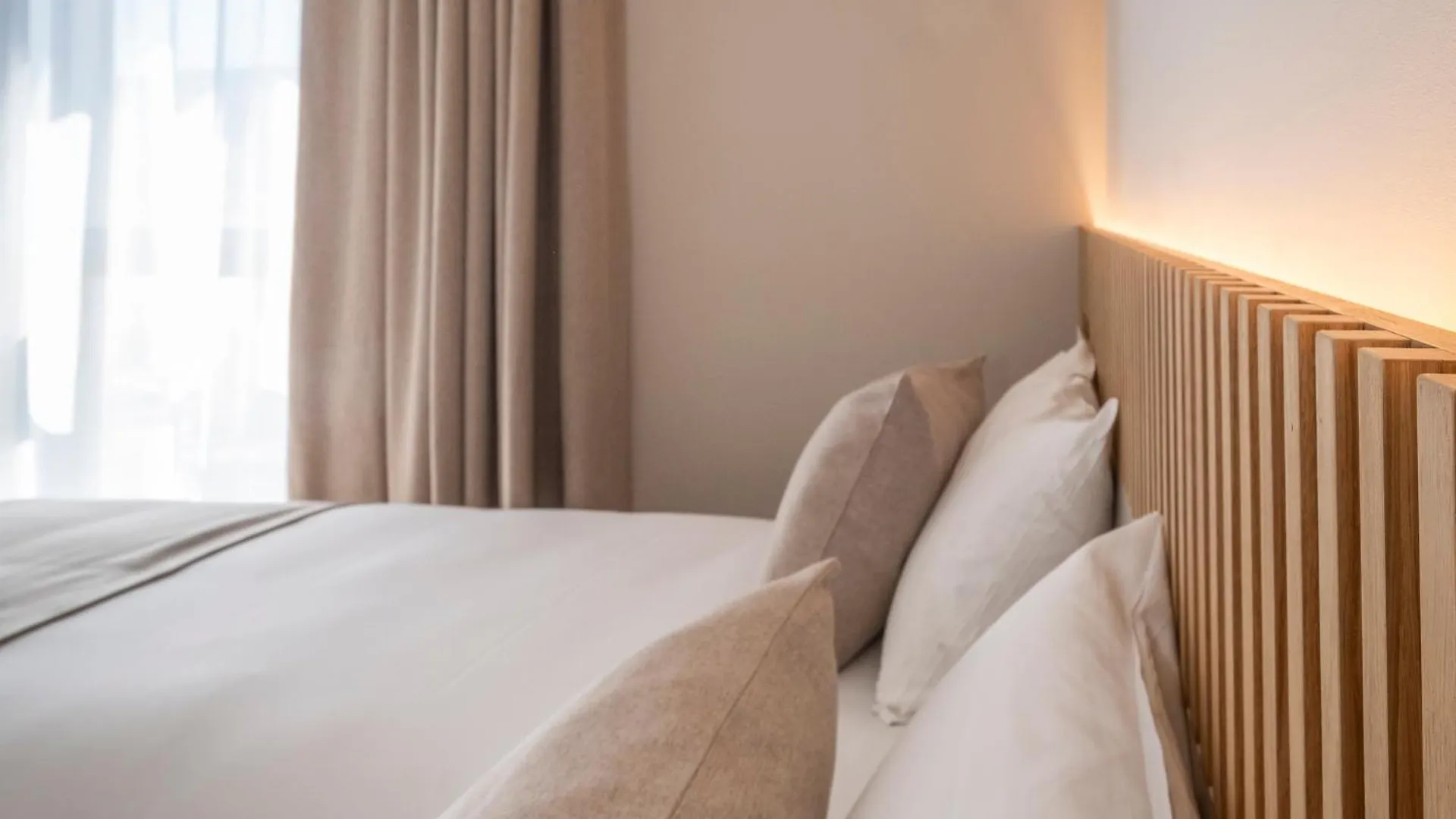 ***  Hotel The Originals Relais d’Aubagne  France