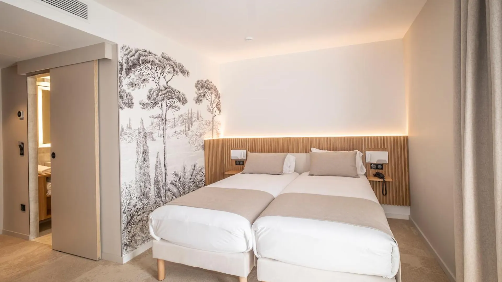 Hotel Le Relais Des Brasseurs - Aubagne