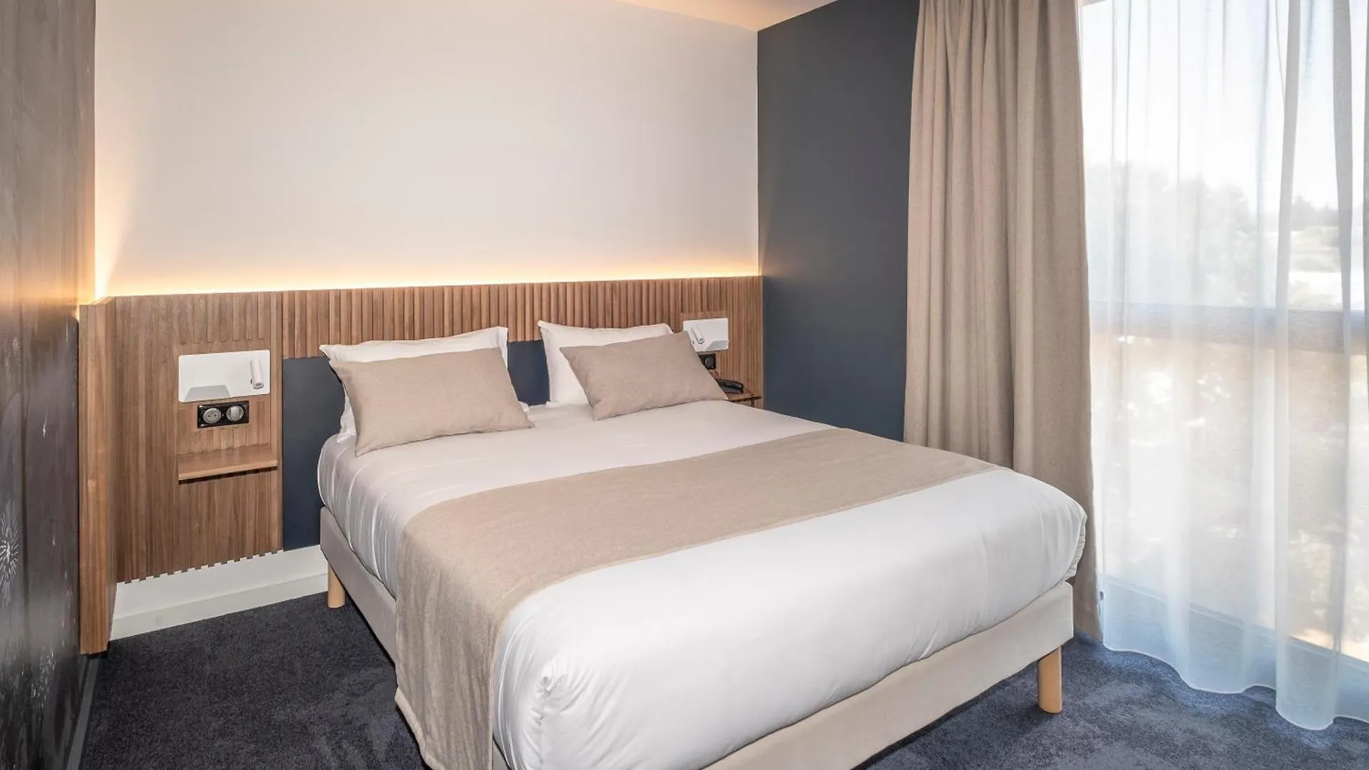 Hotel The Originals Relais d’Aubagne   Aubagne